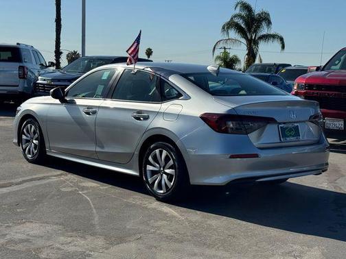 Solar Silver Metallic 2025 Honda Civic LX