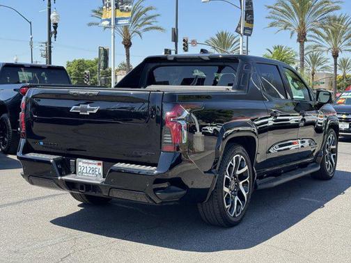 2024 Chevrolet Silverado EV First-Edition RST 4WD