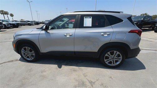 2022 Kia Seltos S