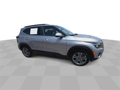 2022 Kia Seltos S