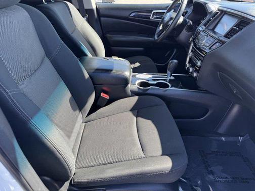 2020 Nissan Pathfinder SV 2WD