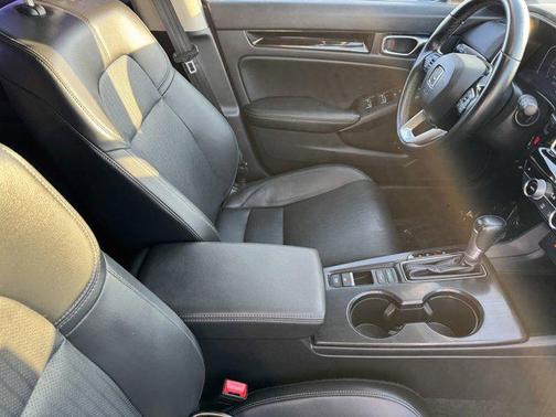 2022 Honda Civic EX-L