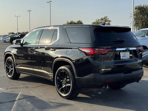 2023 Chevrolet Traverse LS
