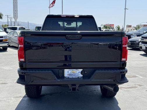 2025 Chevrolet Silverado 3500 LT