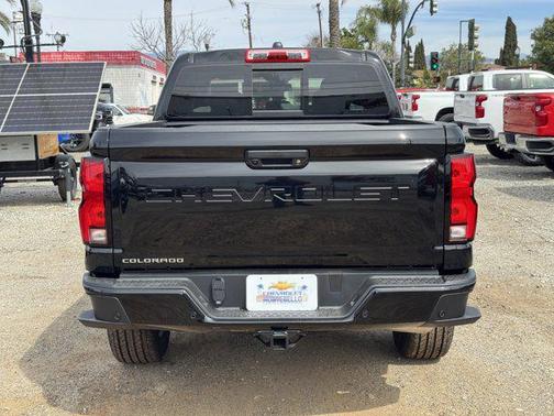 2025 Chevrolet Colorado WT