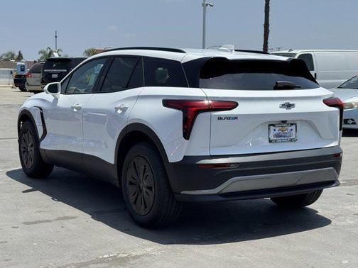 2025 Chevrolet Blazer EV AWD LT