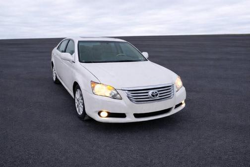 2008 Toyota Avalon XLS