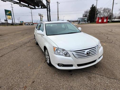 2008 Toyota Avalon XLS