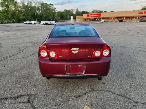 Maroon 2008 Chevrolet Malibu LTZ
