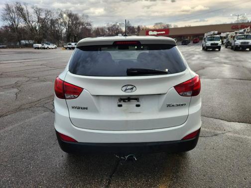2012 Hyundai TUCSON GL