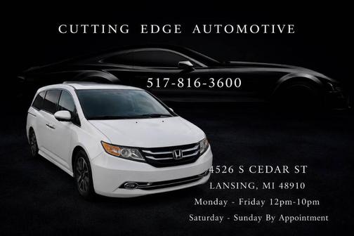 White 2016 Honda Odyssey Touring Elite
