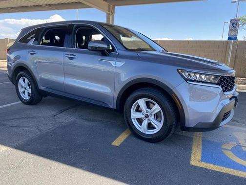 2021 Kia Sorento LX