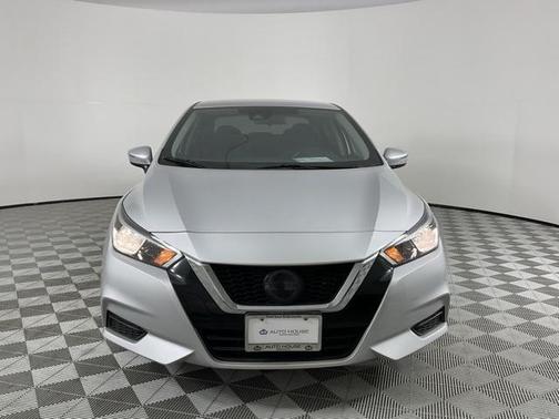 2021 Nissan Versa 1.6 SV
