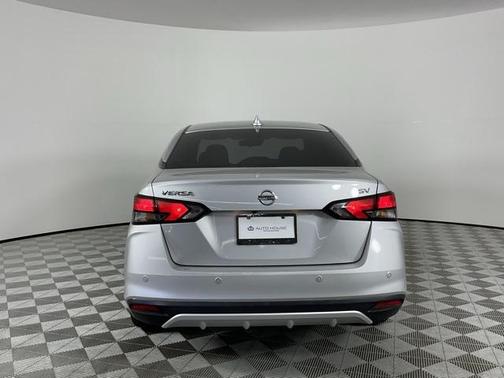 2021 Nissan Versa 1.6 SV