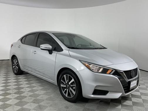 2021 Nissan Versa 1.6 SV