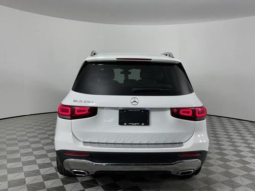 2022 Mercedes-Benz GLB 250 Base