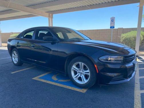 Pitch Black Clearcoat 2022 Dodge Charger SXT