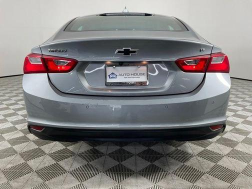 Sterling Gray Metallic 2024 Chevrolet Malibu FWD 1LT