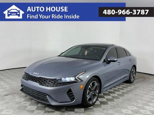 2022 Kia K5 EX