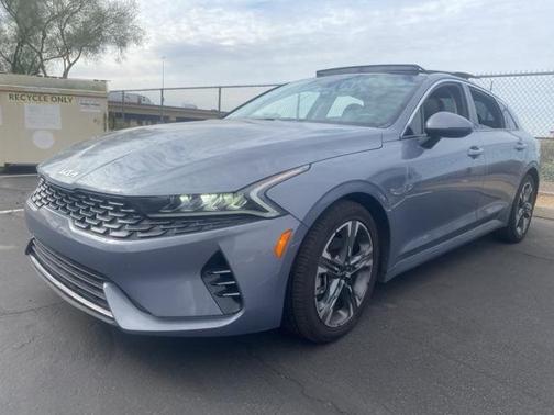 2022 Kia K5 EX