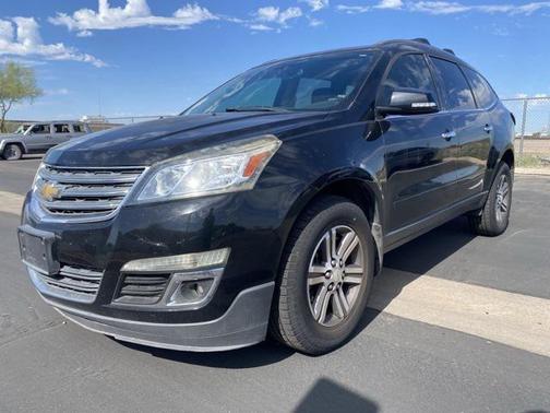 2017 Chevrolet Traverse 2LT