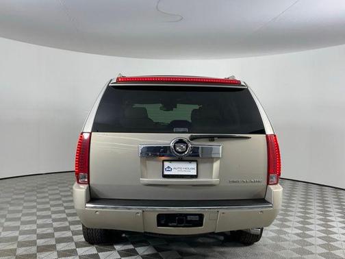 Gold Mist 2008 Cadillac Escalade Base