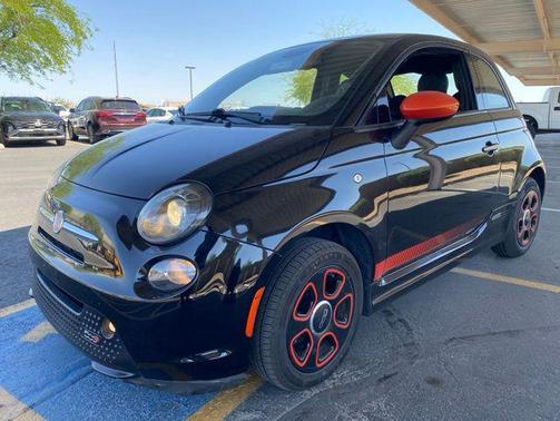 Nero Puro (Straight Black) 2015 FIAT 500e Battery Electric