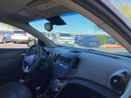 2013 Chevrolet Sonic LS