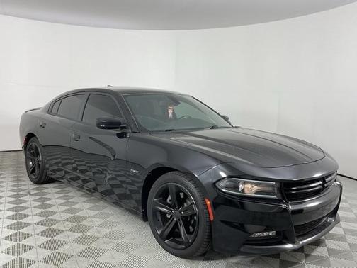 2017 Dodge Charger R/T