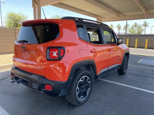 2017 Jeep Renegade Trailhawk