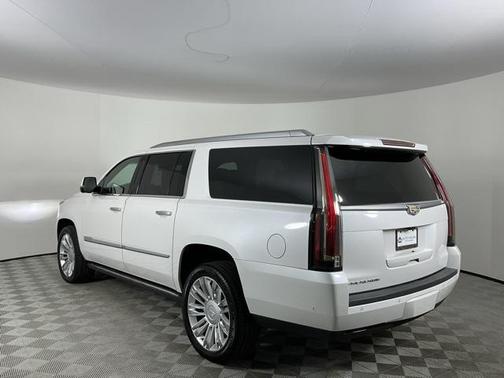 2019 Cadillac Escalade ESV Platinum