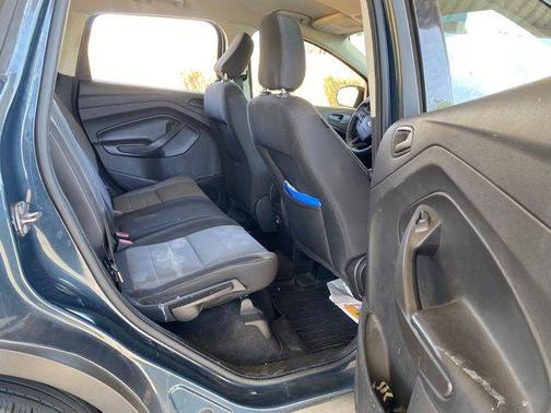 Baltic Sea Green Metallic 2019 Ford Escape S