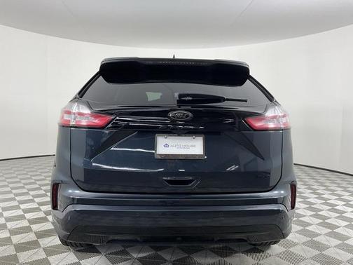 2023 Ford Edge SE