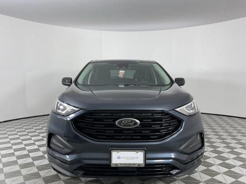2023 Ford Edge SE