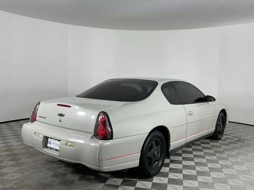 2004 Chevrolet Monte Carlo LS
