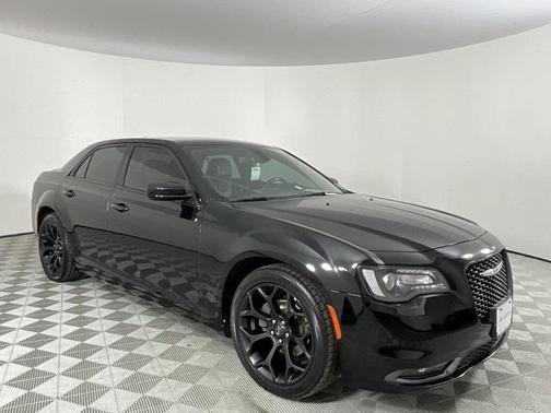 2019 Chrysler 300 S