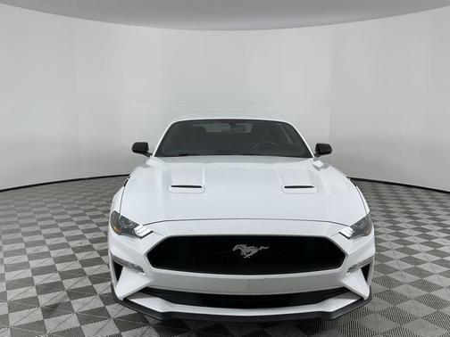 2020 Ford Mustang EcoBoost
