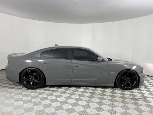 2018 Dodge Charger R/T