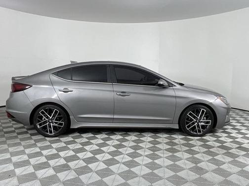 2020 Hyundai ELANTRA Sport