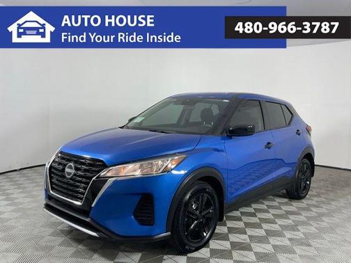 Electric Blue Metallic 2024 Nissan Kicks S