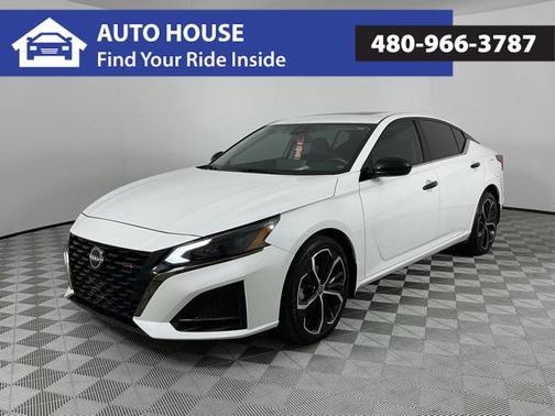 2024 Nissan Altima SR Intelligent AWD