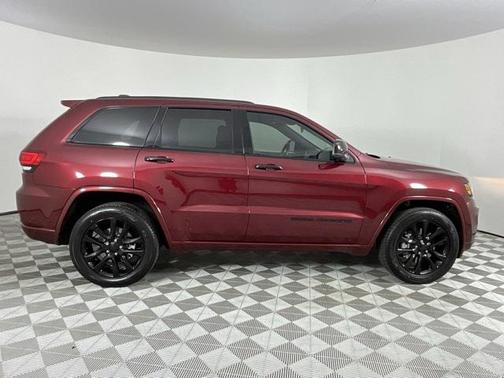 2021 Jeep Grand Cherokee Laredo