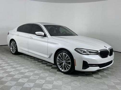 2021 BMW 530e Base
