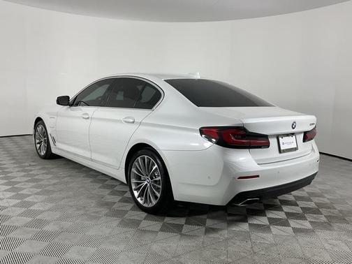 2021 BMW 530e Base