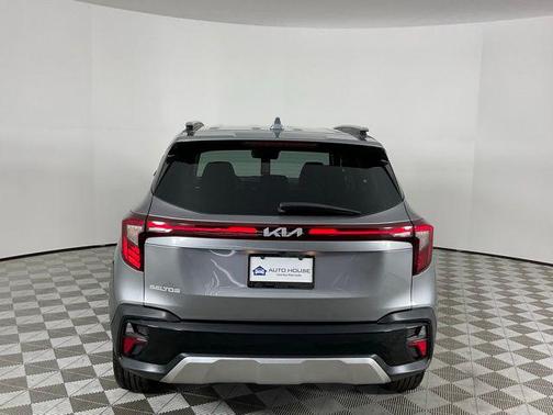 2025 Kia Seltos S