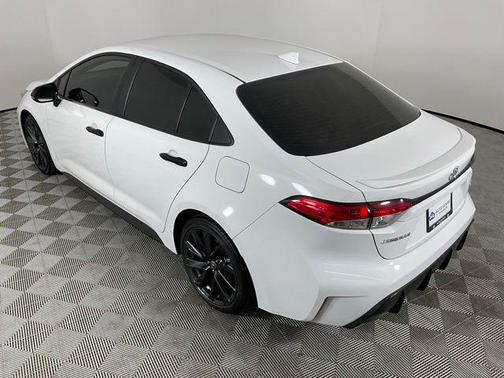 White 2025 Toyota Corolla SE