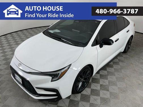 White 2025 Toyota Corolla SE