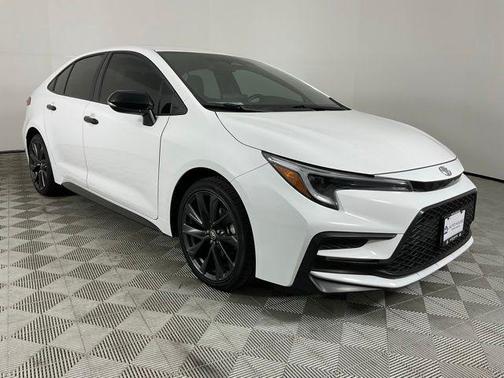 White 2025 Toyota Corolla SE