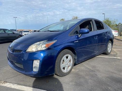 2010 Toyota Prius III