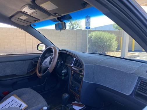 2002 Hyundai ELANTRA GLS